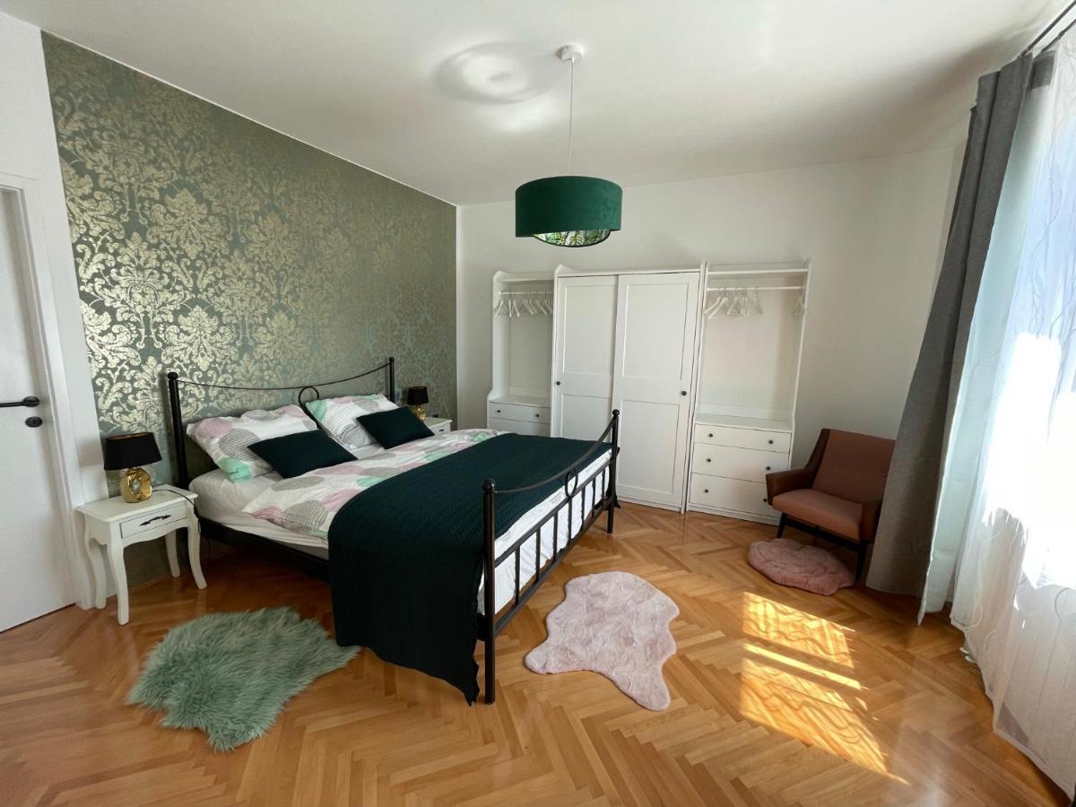 Cilka'S House, Authentic Homestay Near Lipica Сежана Екстериор снимка